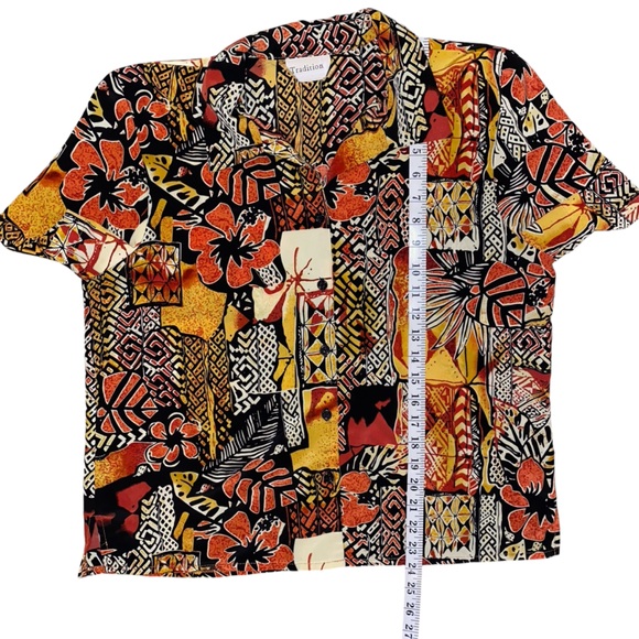 Tradition Vintage Tropical Hawaiian Button Down Shirt - Picture 11 of 11